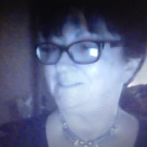 Meet your Posher, Lea